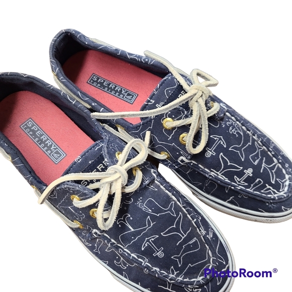 Sperry Topsiders Blue Whale print Size 7.5 - Picture 2 of 8